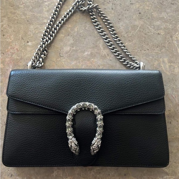 Gucci Dionysus Shoulder Bag - Picture 2 of 4